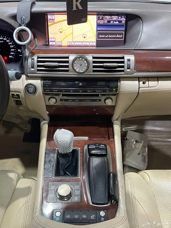 لكزس LS460موديل 2014 13