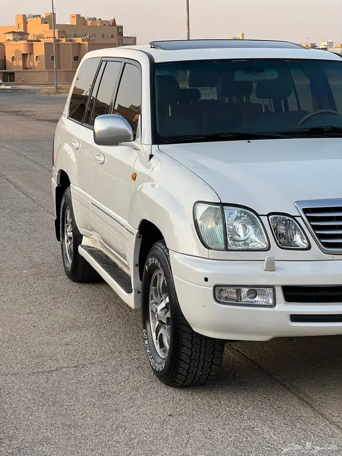 لكزس LX470 2006 1
