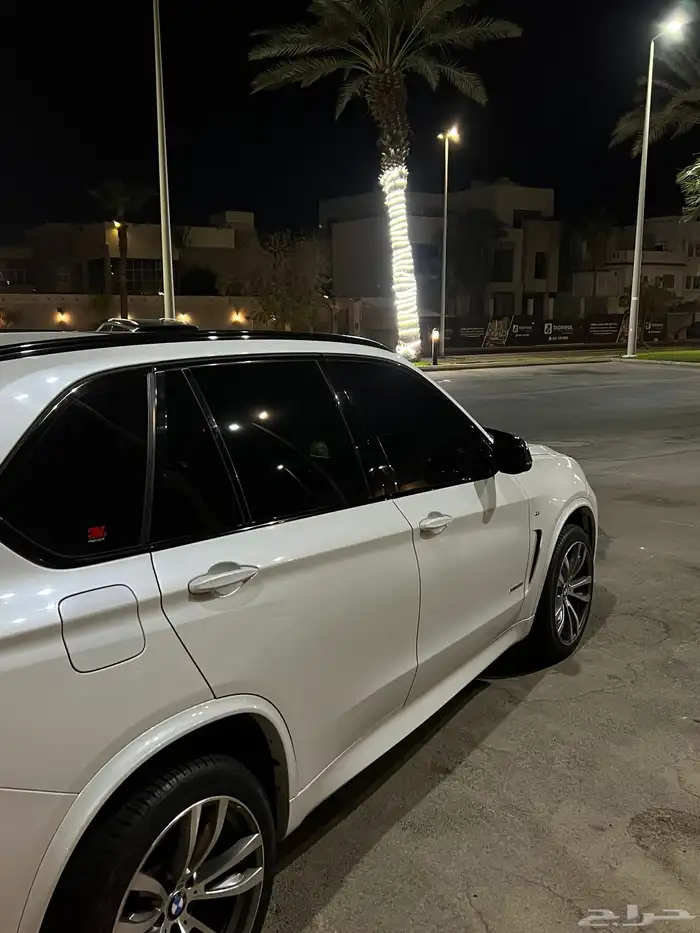 للبيع بي ام دبليو X5 11