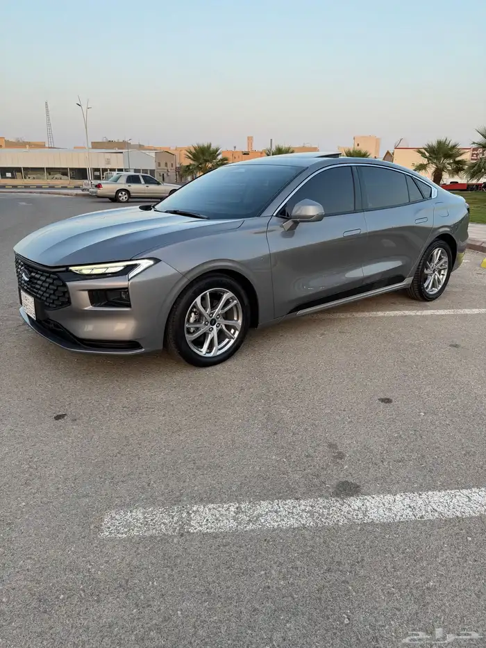 فورد تورس 2023 ترند نص فل 6