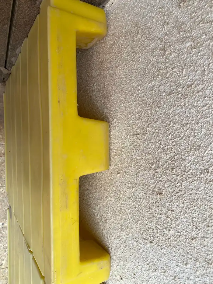 للبيع حبتين فقط 1