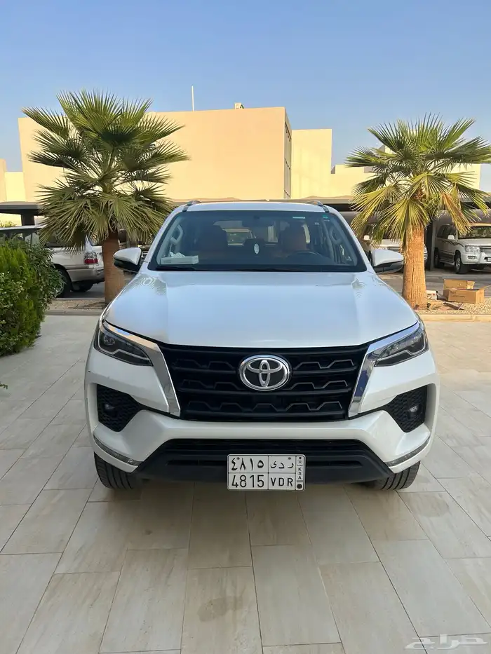 فورتشنر -2023-VX 3