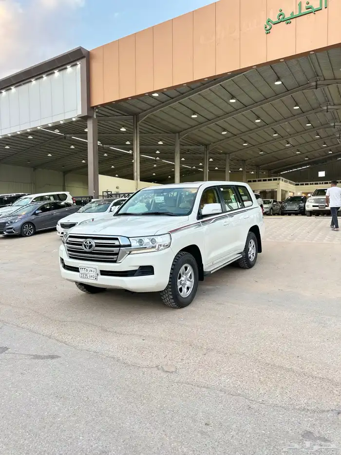 لاندكروزر GXR1 1