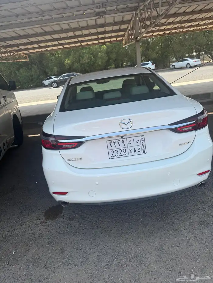 مازدا 6 نصف فل 2021 العداد 95 الف نظيفه 2