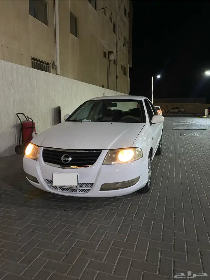 نيسان صني 2012 0