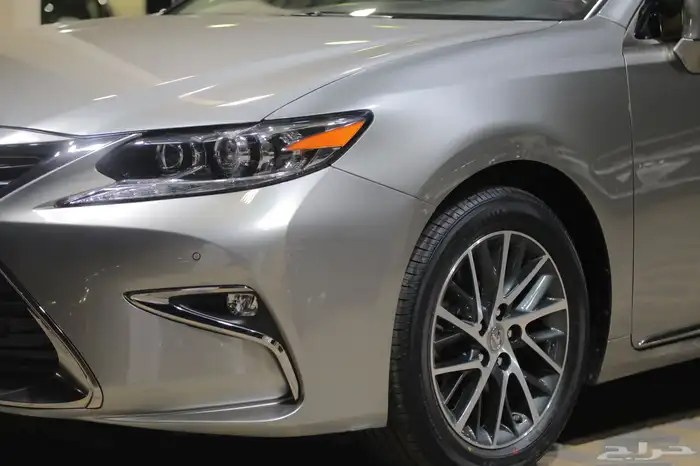 لكزس ES 350 CC 2018 عبداللطيف جميل سعودي 3