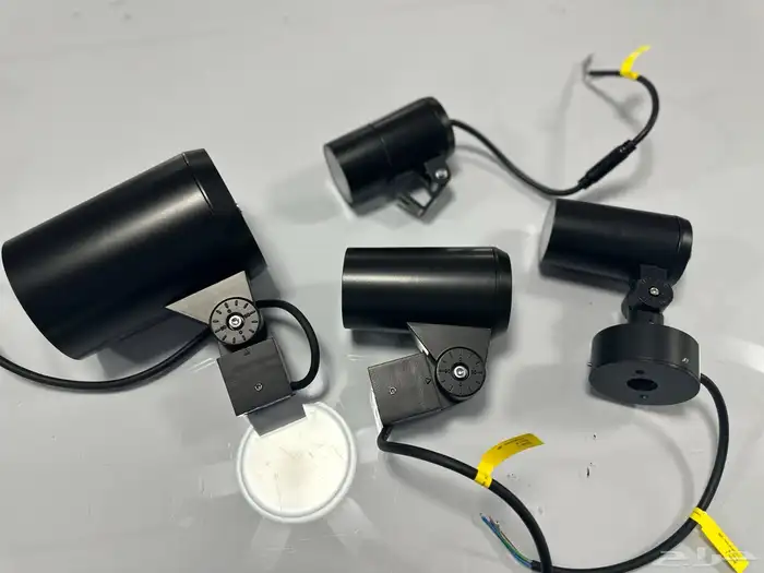 مؤسسه مستلزمات الاضاءه التجاريه 31