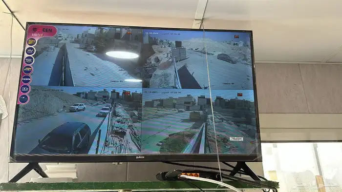 كاميرات مراقبة 13
