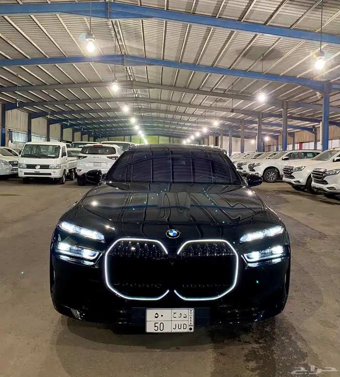 بي ام دبليو 735i - 2023 0