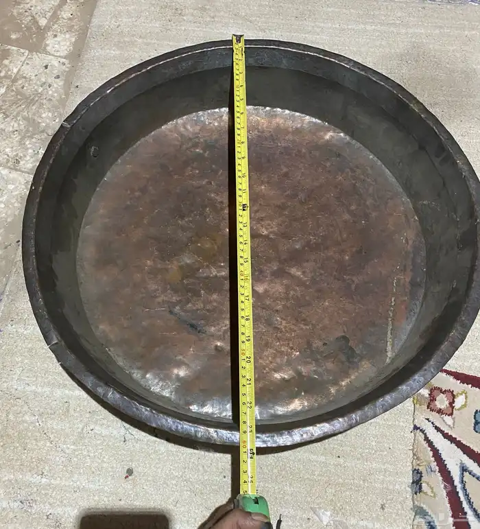 طشت تراثي نحاس احمر 0