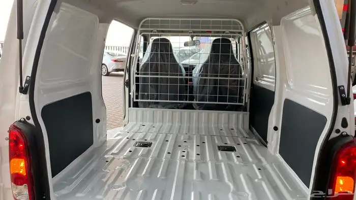 سوزوكي ايكو فان 2026 21