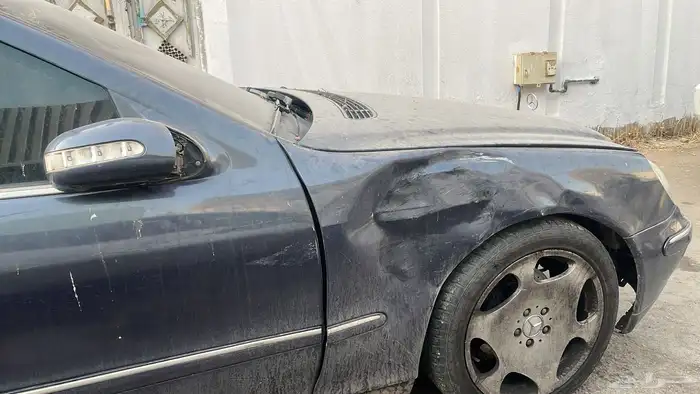 مرسيدس فياقرا s320 مصدوم 8