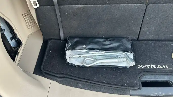 اكس تريل دبل 7 مقاعد نضيف وكالة حد 40الف مستعجل 21