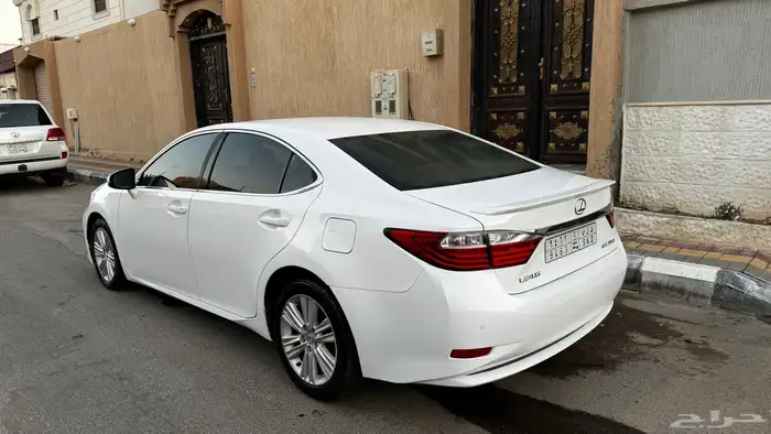 لكزس ES 350 2014 8