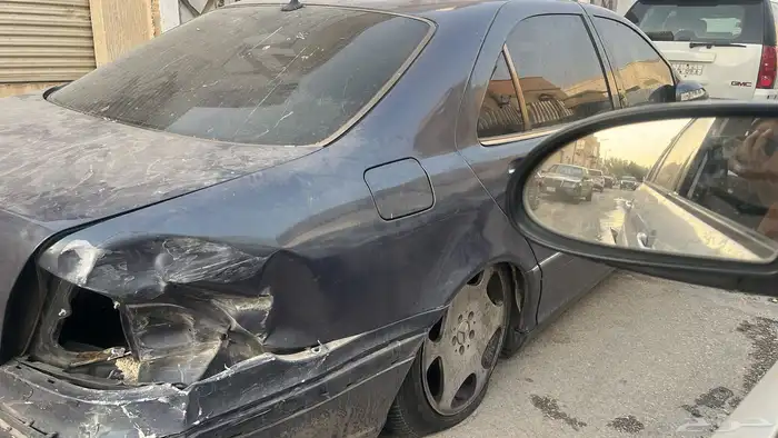 مرسيدس فياقرا s320 مصدوم 9