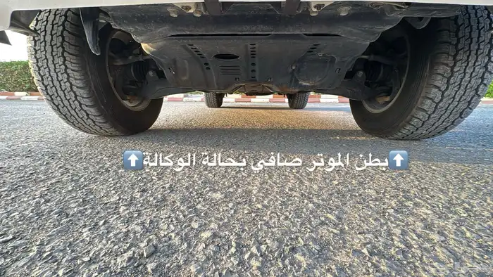 تويوتا لاندكروزر VXR مخزن بريمي 2006 39