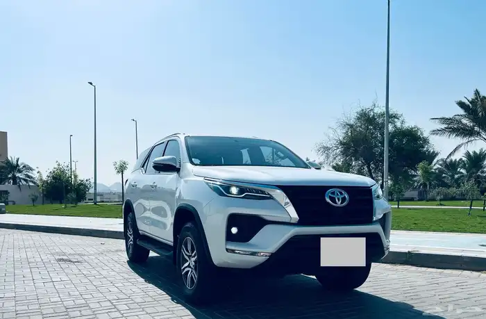 جيب فورشنر 6سلندر VX 14