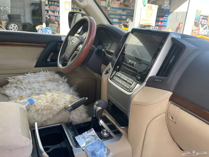 لاندكروزر مديل 2016سعودي رقم 3 6