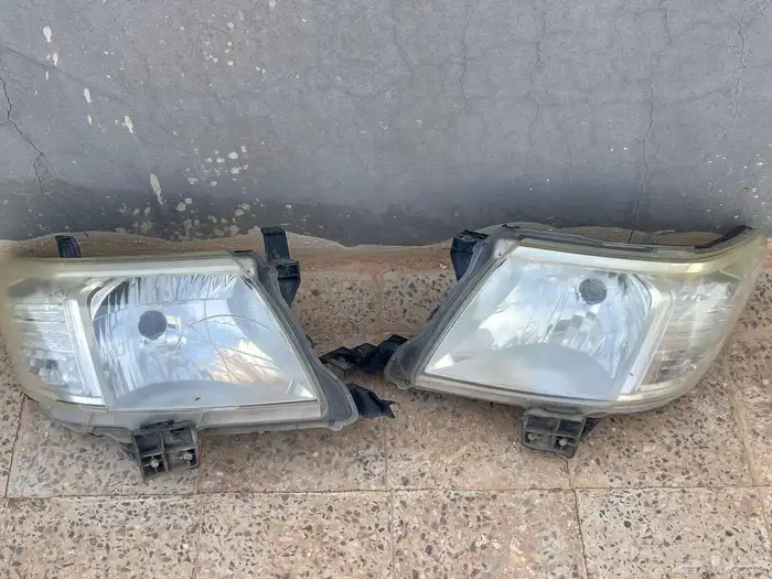 قطع هايلكس 2014 وكاله صدام ونور ومسجل 1