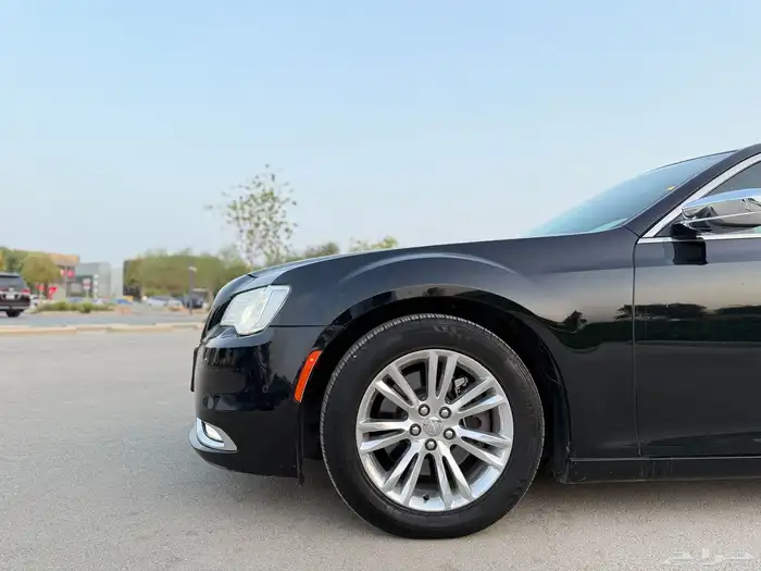 كرايسلر C300-2017 3