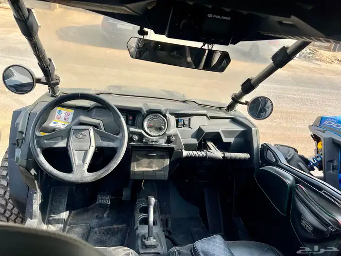 polaris rzr 1000 XP turbo 2017 اصدار خاص الربع الخالي 4