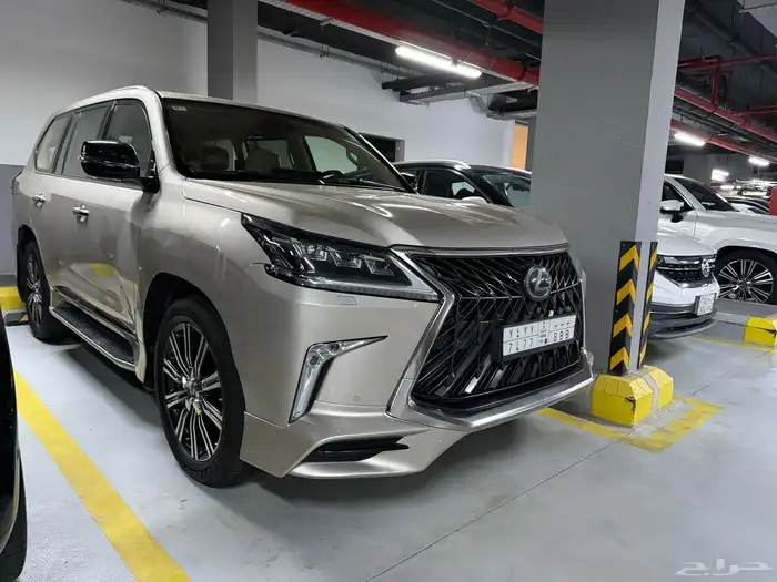 جيب لكزس LX570 موديل 2019 مالك اول 0