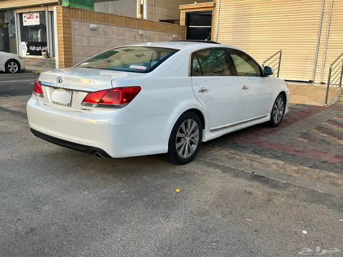 تويوتا - افالون فل كامل LIMITED سعودي 2011 4