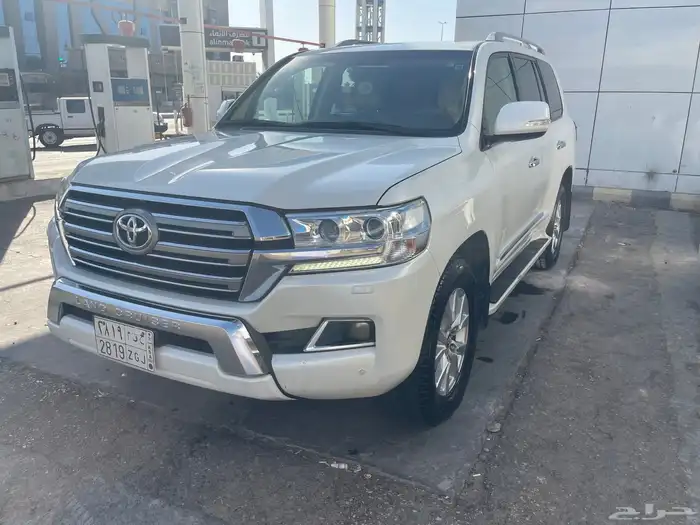 لاندكروزر مديل 2016سعودي رقم 3 2