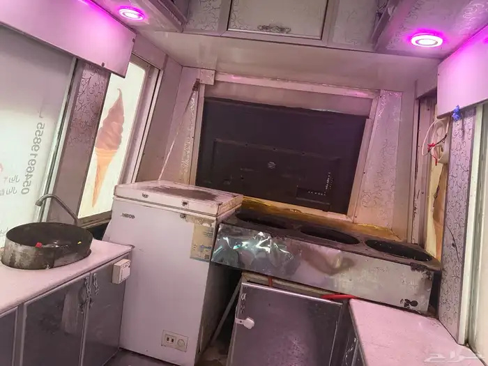 سيارة عسكريم 5