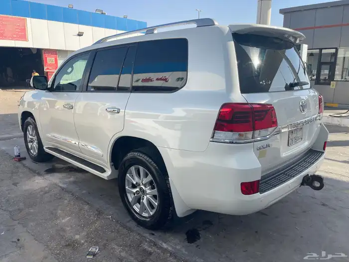 لاندكروزر مديل 2016سعودي رقم 3 4