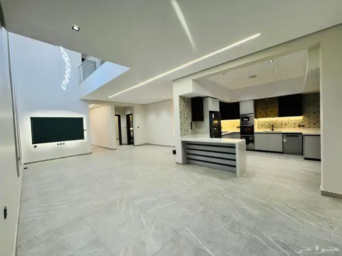 فلل روف مميزة للبيع تبوك حي الاخضر خلف جامع المهاجرين 7