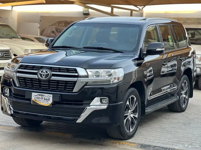 في اكس ار 2021 فل كامل 5.7 نظيف جدا لدى قمة الاطلال 32