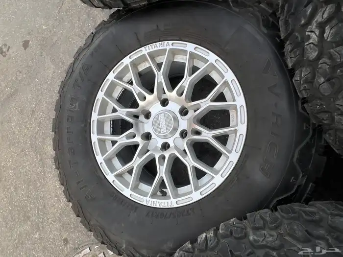 جنوط شكل جديد فضي مع كفرات حجرية يركب علا بلاتينيوم 5
