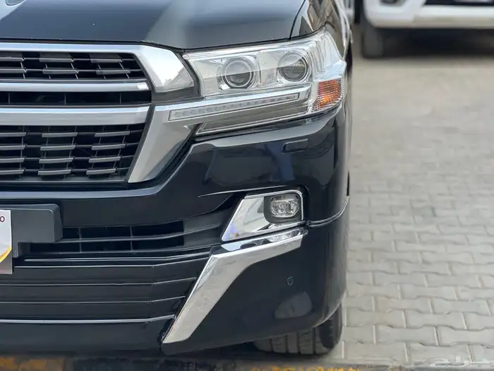في اكس ار 2021 فل كامل 5.7 نظيف جدا لدى قمة الاطلال 31