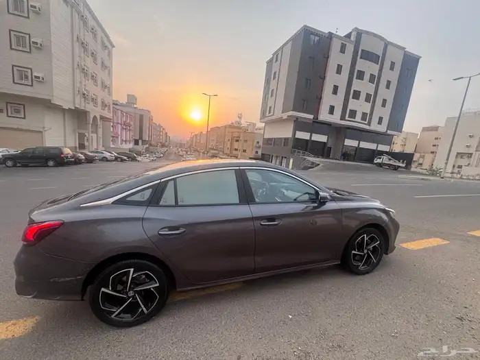 ام جي جي تي 2022 full option 2