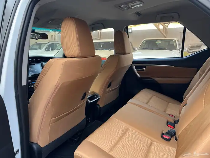 فورتشنر 2023 بنزين نظيف جدا لدى قمة الاطلال 19