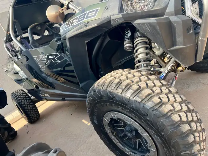 polaris rzr 1000 XP turbo 2017 اصدار خاص الربع الخالي 3