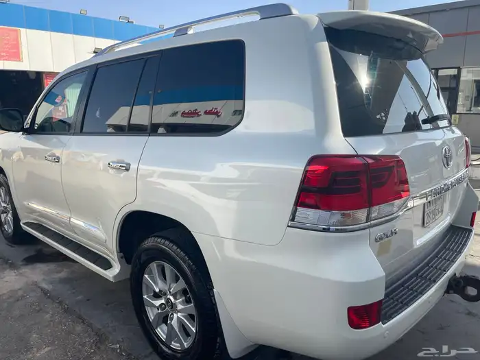 لاندكروزر مديل 2016سعودي رقم 3 3