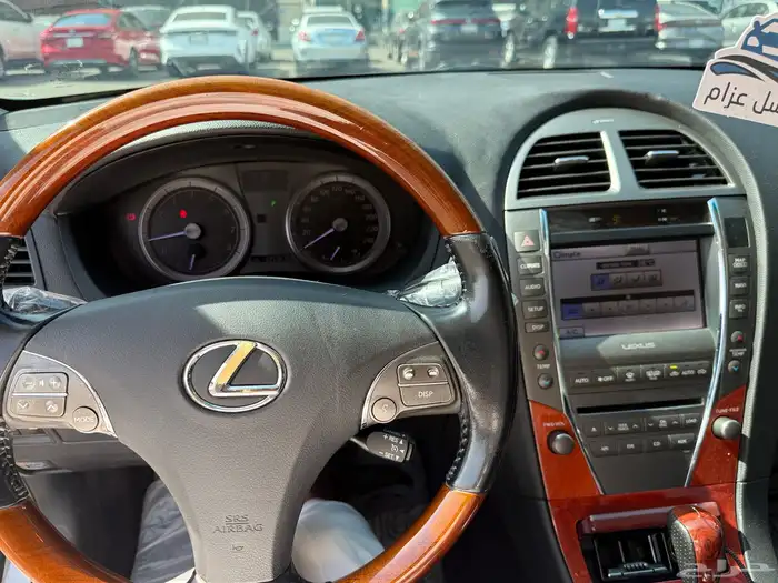 لكزس ES350 موديل 2012 5