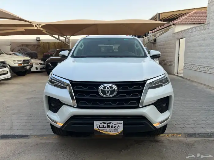 فورتشنر 2023 بنزين نظيف جدا لدى قمة الاطلال 0