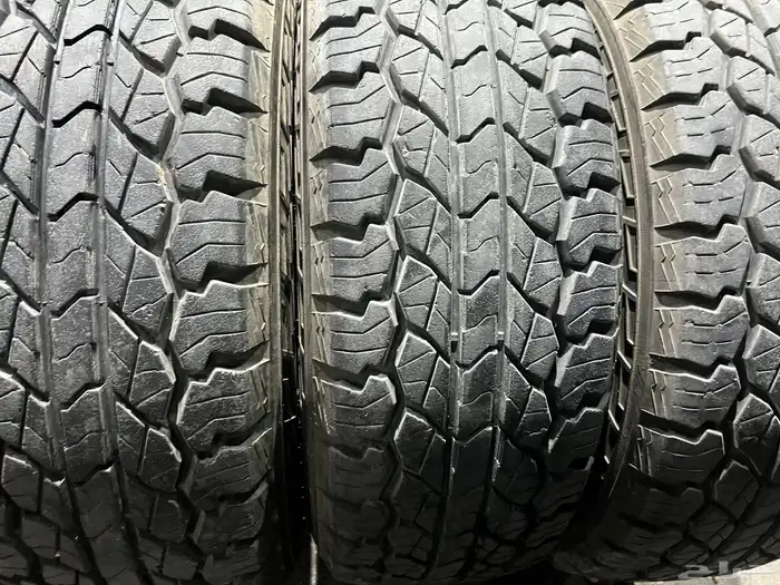 كفرات ربع حجري ريدنز مقاس 265 70 17 22