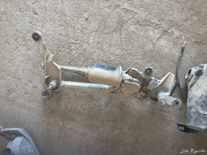 قطع بريفيا 2005 35