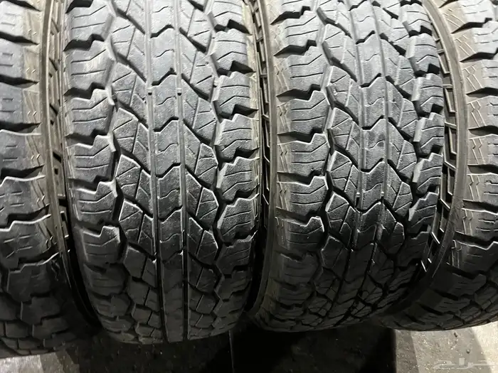 كفرات ربع حجري ريدنز مقاس 265 70 17 17