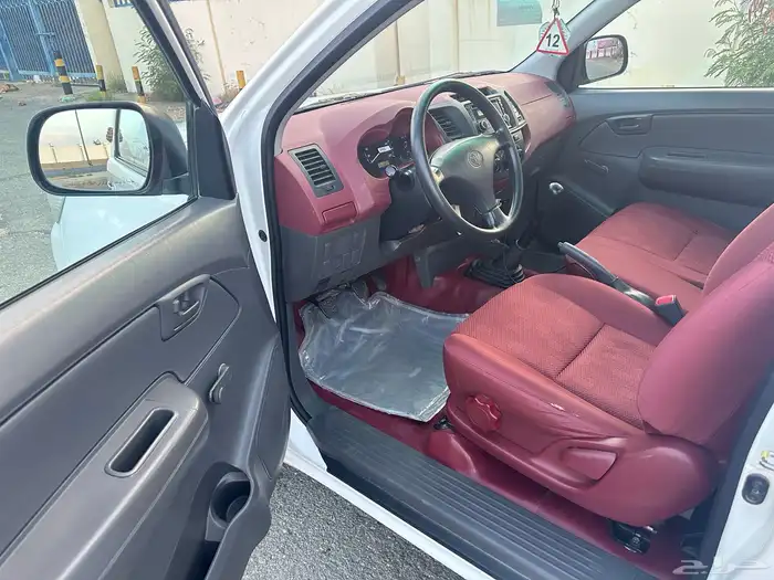 هايلوكس 2012 غمارة نادرة ونظيفة جداا 10