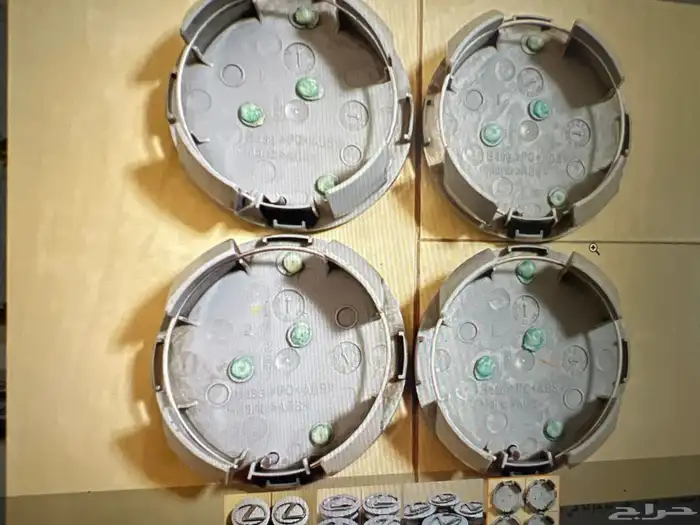 غطا جنط لكزس ال اس 460 اصلي 1