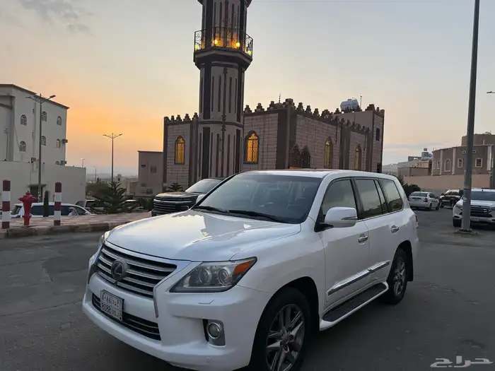 لكزس 2012 LX570 فل كامل وكالة شرط 1