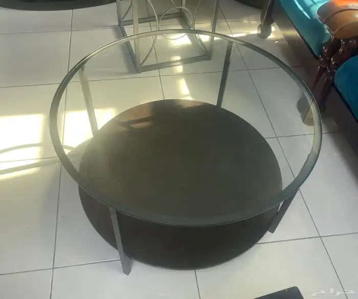 round glass coffee table from IKEA 0