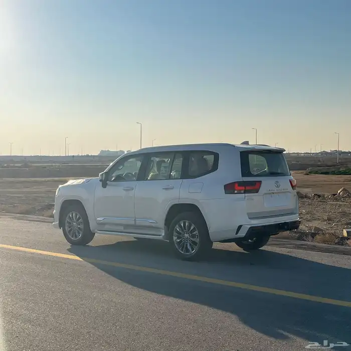 تويوتا لاندكروزر - GXRS 2025 - كاش واقساط 9