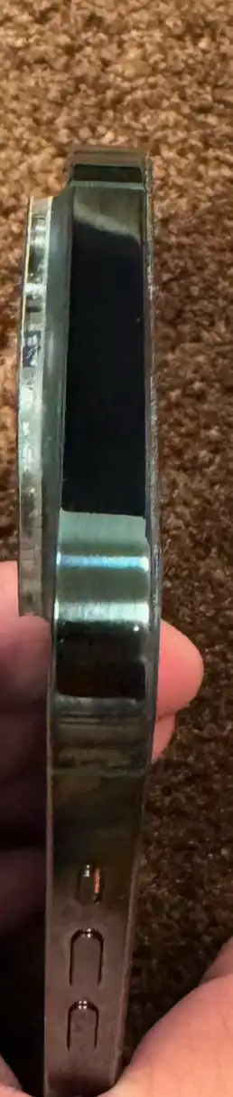 آيفون 13 برو زيتي الاصلي 256 نظيف جدا  لم يفك بحالة المصنع 8