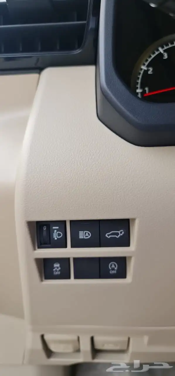 لاندكروزر Gxr L5 2024 22